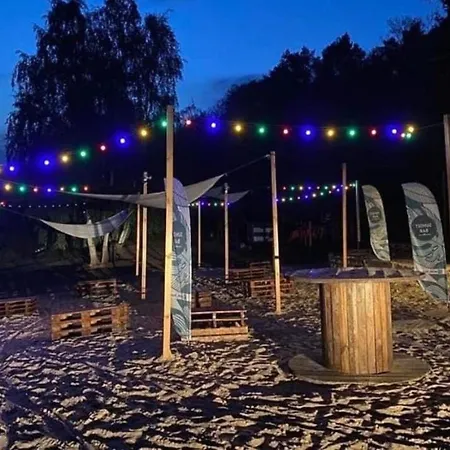 Nad Jeziorem W Puszczy Zielonka *