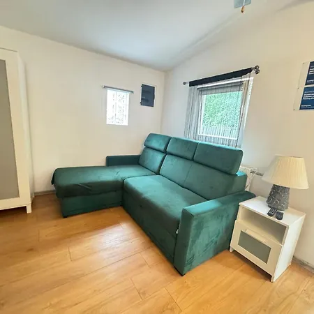 בית נופש Nad Jeziorem W Puszczy Zielonka Kaminsko