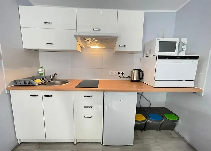 Nad Jeziorem W Puszczy Zielonka Ferienhaus Kaminsko